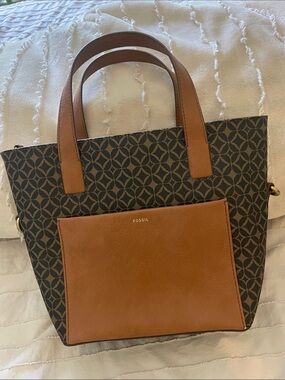 Fossil Genuine Darby Crossbody Bag - NO straps
